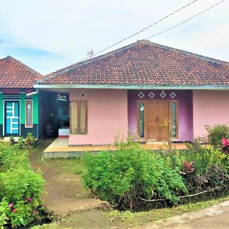 Villa Lembang Bunda Cikareumbi Kültér fotó
