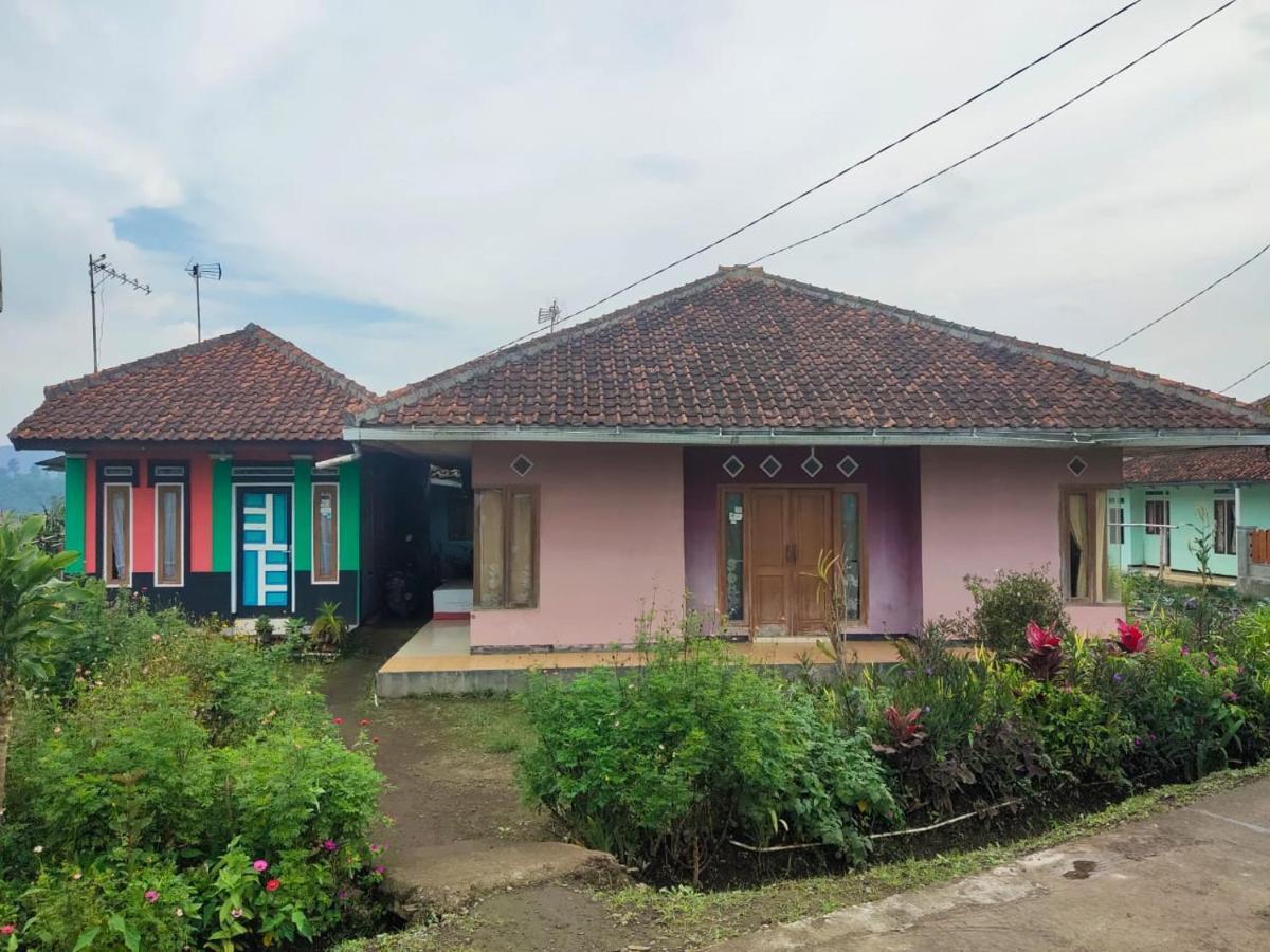 Villa Lembang Bunda Cikareumbi Kültér fotó